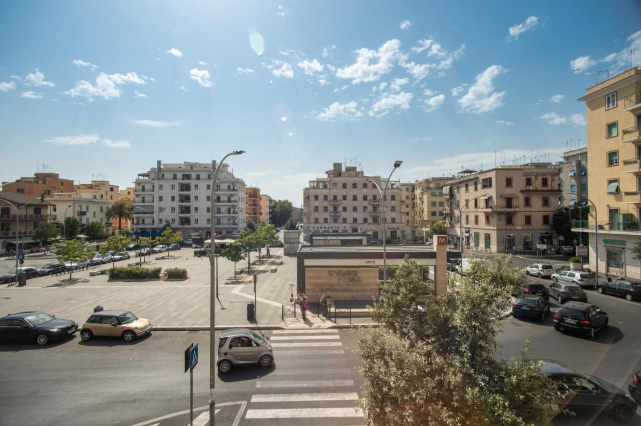 רומא Hotel Mirti מראה חיצוני תמונה
