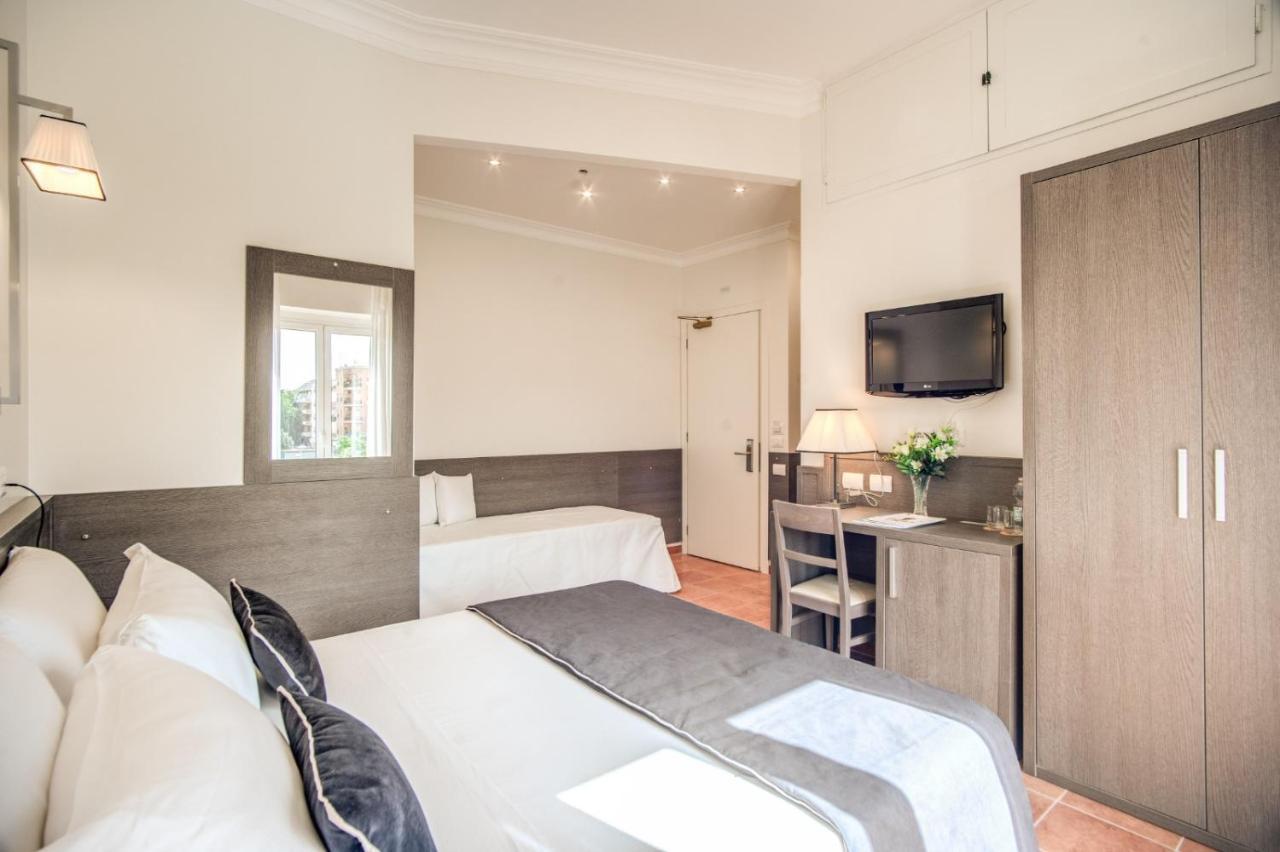 רומא Hotel Mirti מראה חיצוני תמונה