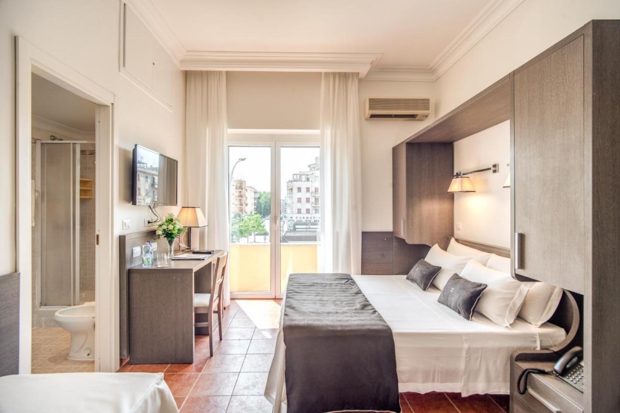 רומא Hotel Mirti מראה חיצוני תמונה