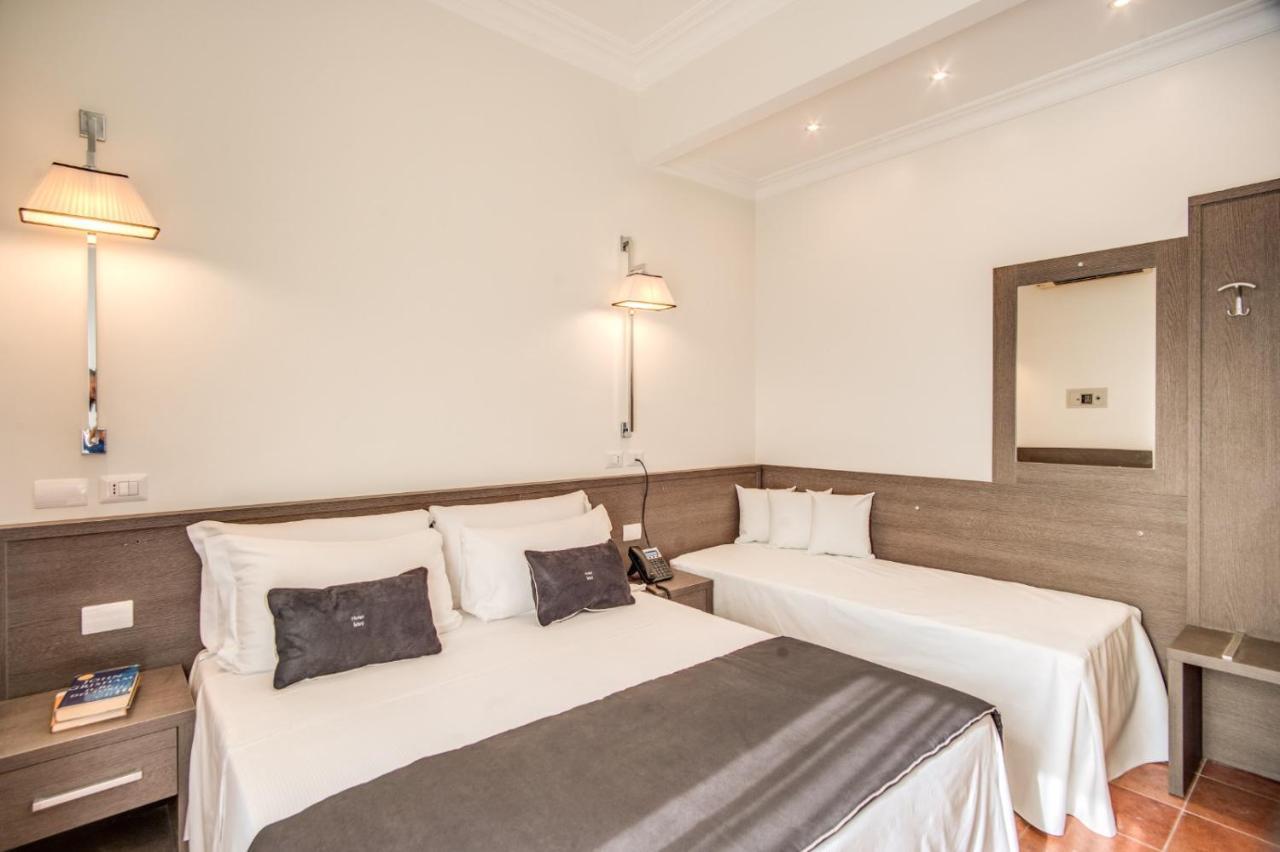 רומא Hotel Mirti מראה חיצוני תמונה