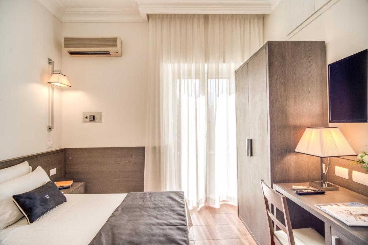 רומא Hotel Mirti מראה חיצוני תמונה