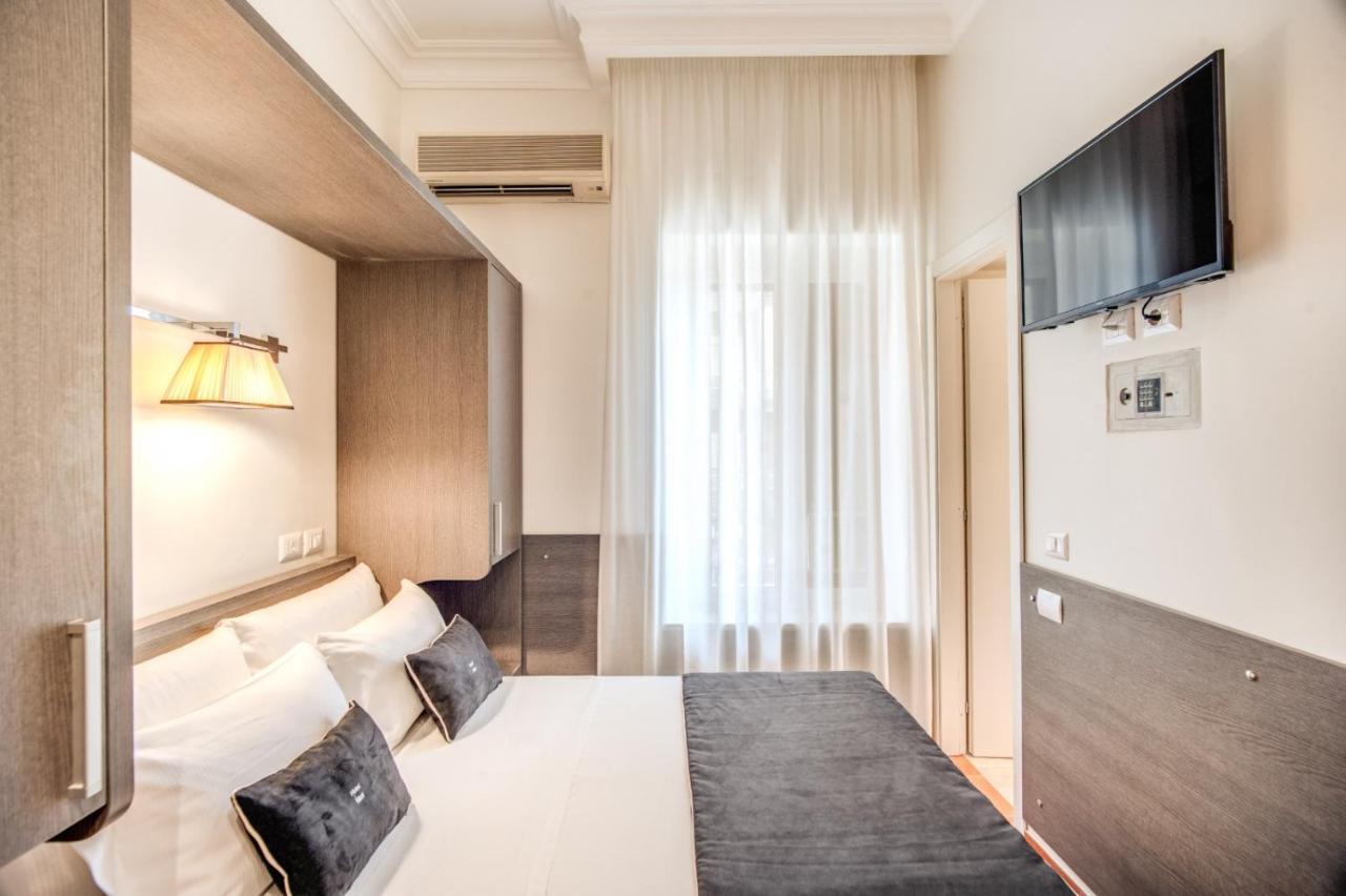 רומא Hotel Mirti מראה חיצוני תמונה